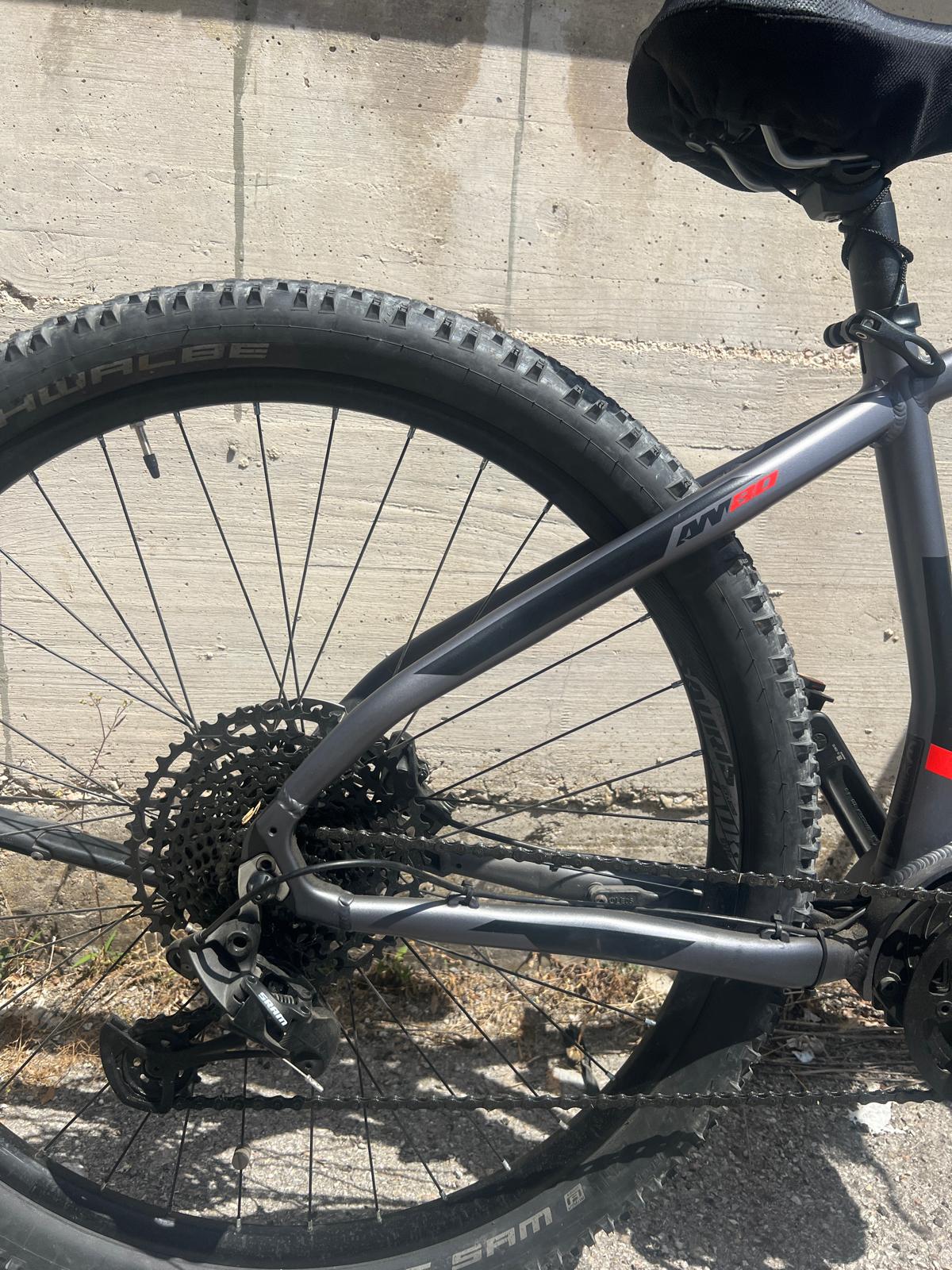 Atala B-Cross 2022